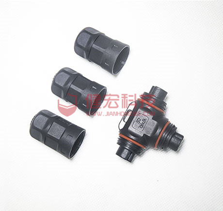 值得信賴的防水連接器廠家要怎樣選擇？