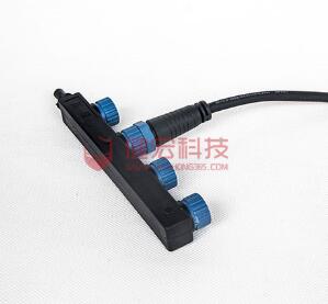 路燈安裝體現(xiàn)F型路燈電源防水插頭性能優(yōu)勢