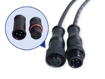 不用連接器直接焊接的防水插頭質(zhì)量怎么樣？