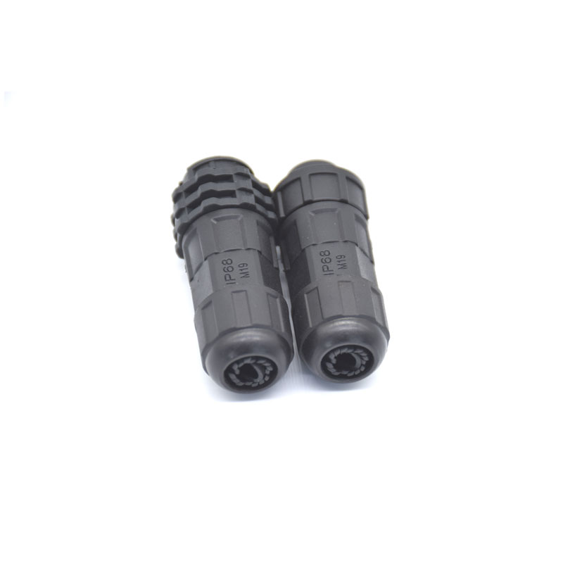 防水插頭的應(yīng)用范圍和穩(wěn)定性強(qiáng)